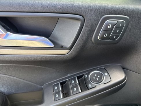 Used 2021 Ford Escape SEL w/ Technology Package image 11
