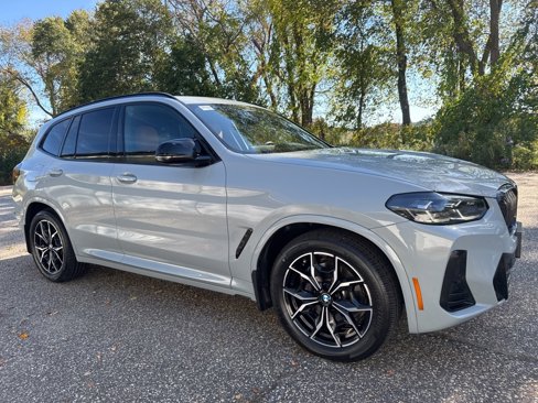 Used 2024 BMW X3 M40i image 2