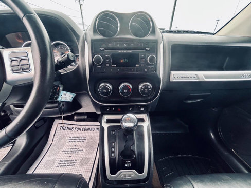 Used 2015 Jeep Compass High Altitude image 13