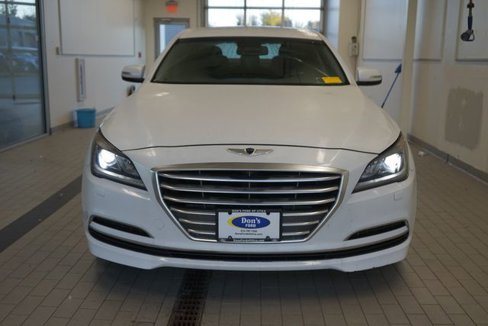 Used 2015 Hyundai Genesis 3.8 image 17