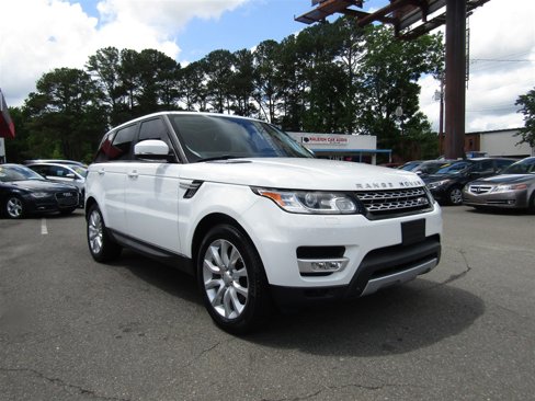 Used 2015 Land Rover Range Rover Sport HSE image 13