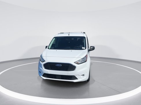 Used 2022 Ford Transit Connect XLT image 3
