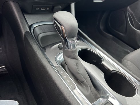 Used 2024 Chevrolet Malibu LT image 21