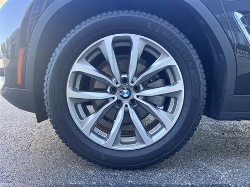 Used 2019 BMW X3 xDrive30i w/ Premium Package image 9