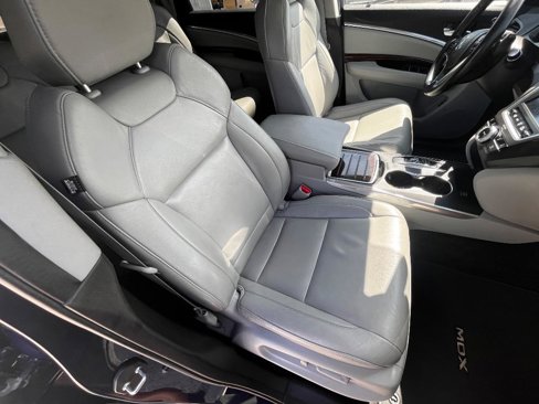 Used 2017 Acura MDX FWD w/ Technology Package image 12