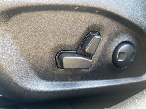 Used 2022 Jeep Renegade Latitude w/ Convenience Group image 19
