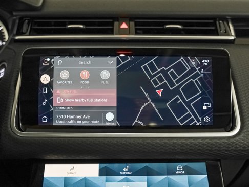 Used 2022 Land Rover Range Rover Velar S image 18