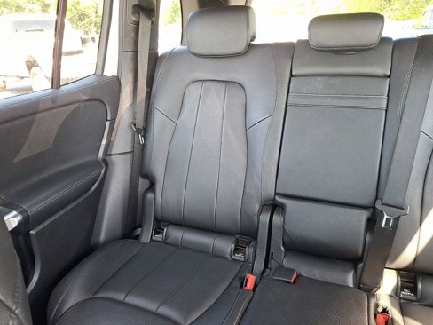 Used 2021 Mercedes-Benz GLB 250 4MATIC image 43