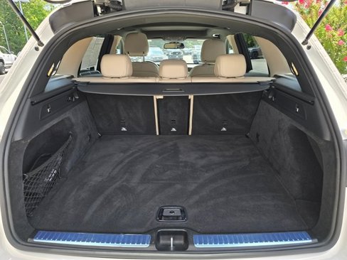 Used 2018 Mercedes-Benz GLC 300 4MATIC image 7