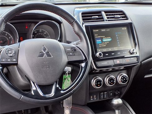 Used 2022 Mitsubishi Outlander Sport LE image 8