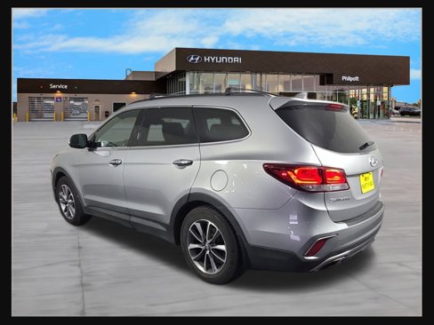 Used 2017 Hyundai Santa Fe Limited image 3