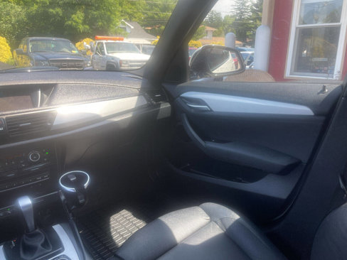 Used 2015 BMW X1 xDrive35i image 12
