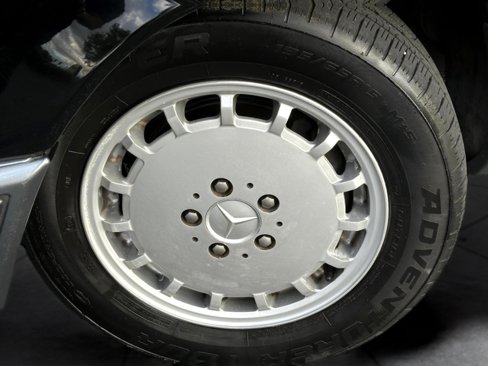 Used 1992 Mercedes-Benz 300 E 2.6 image 40