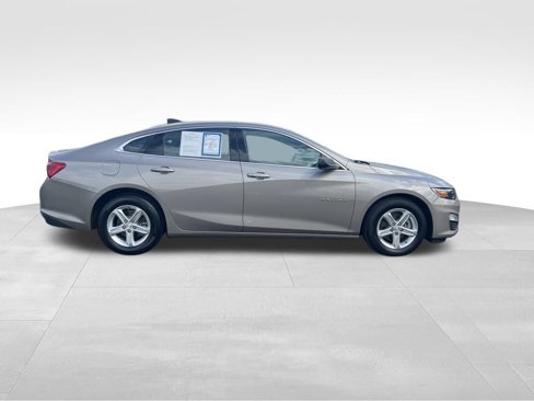 Used 2023 Chevrolet Malibu LS image 8