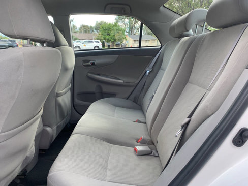 Used 2010 Toyota Corolla LE image 10