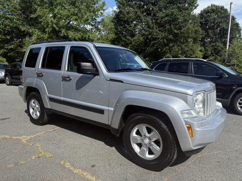 Used 2012 Jeep Liberty Sport w/ Popular Equipment Group image 3