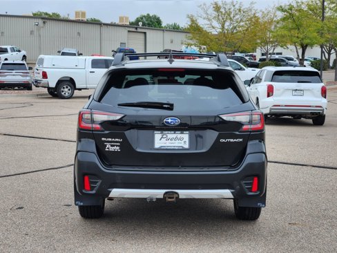 Used 2022 Subaru Outback Limited image 4