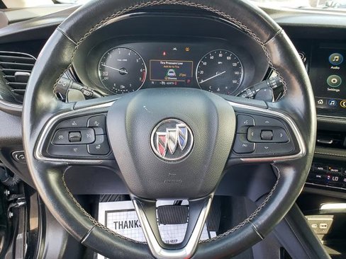 Used 2023 Buick Envision Preferred image 18