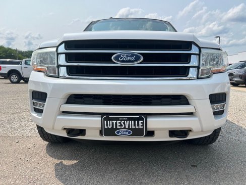 Used 2016 Ford Expedition XLT w/ Equipment Group 202A image 3