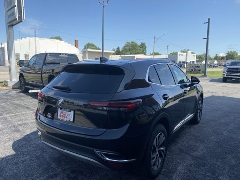 Used 2023 Buick Envision Essence image 5