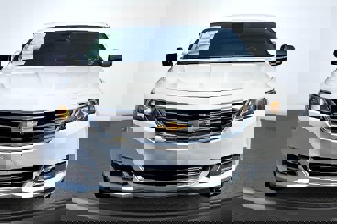 Used 2015 Chevrolet Impala LS image 3