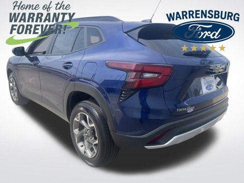 Used 2024 Chevrolet Trax LT image 6