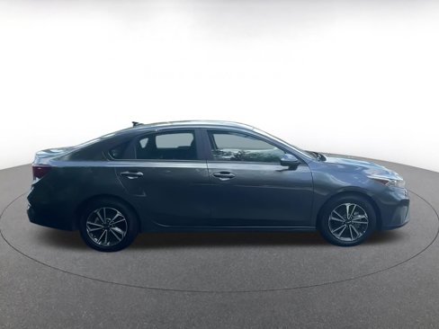Used 2024 Kia Forte LXS image 14