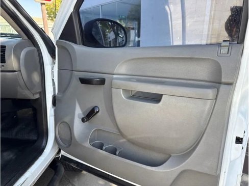 Used 2013 Chevrolet Silverado 2500 W/T image 8
