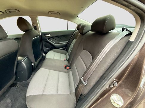 Used 2018 Kia Forte LX image 22