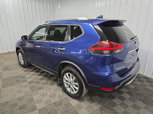 Used 2019 Nissan Rogue SV image 9