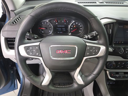 Used 2024 GMC Terrain SLT image 19