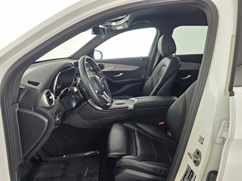 Used 2022 Mercedes-Benz GLC 300 image 21