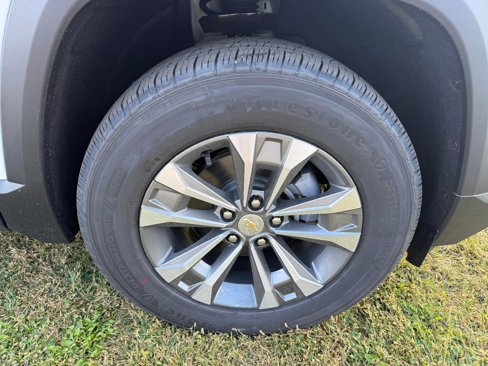 New 2026 Chevrolet Equinox LT w/ Convenience Package II image 18