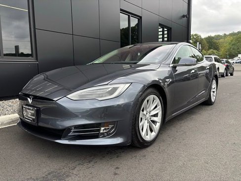 Used 2018 Tesla Model S 100D image 2