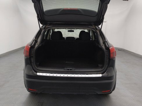 Used 2019 Nissan Rogue Sport S w/ Appearance Package image 29