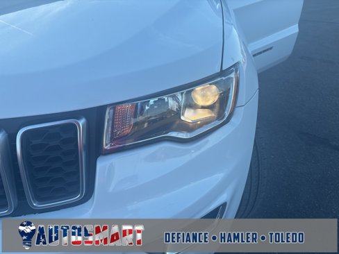 Used 2020 Jeep Grand Cherokee Limited image 15