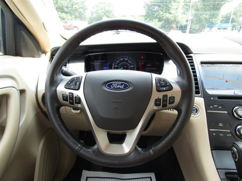 Used 2016 Ford Taurus SEL w/ Equipment Group 201A image 28