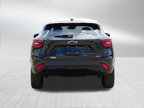 New 2025 Chevrolet Trax RS w/ Sunroof Package image 4