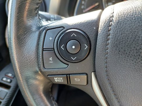 Used 2014 Toyota RAV4 Limited image 32