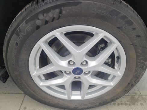 Used 2023 Ford Edge SEL image 31