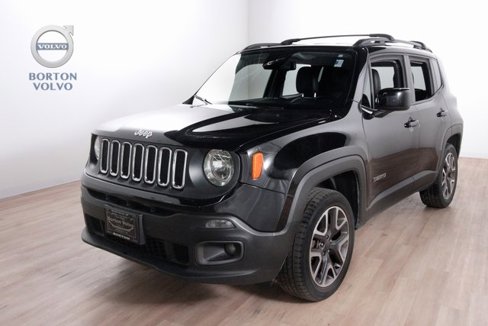 Used 2018 Jeep Renegade Latitude w/ Cold Weather Group image 1