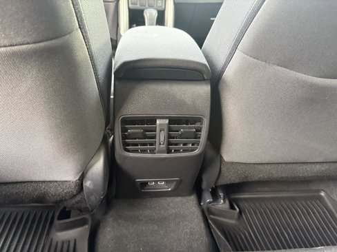Used 2025 Toyota Corolla Cross AWD Hybrid image 25