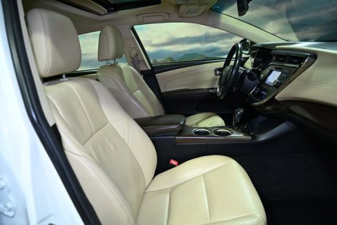 Used 2013 Toyota Avalon XLE Touring image 59