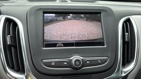 Used 2022 Chevrolet Equinox LS w/ LS Convenience Package image 19
