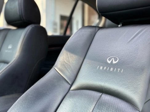 Used 2011 INFINITI G37 x Sedan w/ Premium Pkg image 18