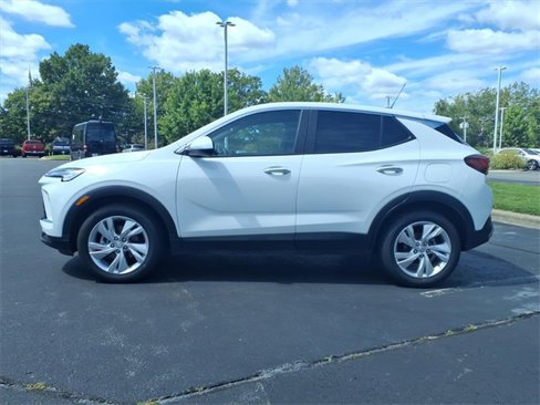 Used 2024 Buick Encore GX Preferred image 17