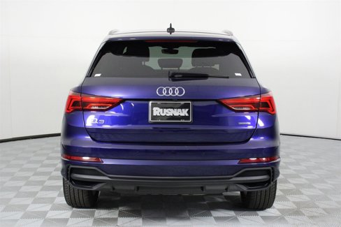 Used 2022 Audi Q3 2.0T Premium w/ Convenience Package image 6