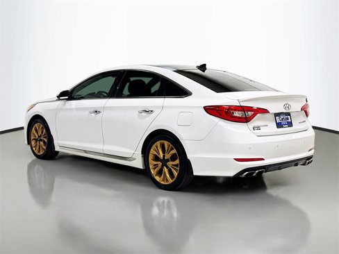 Used 2017 Hyundai Sonata Limited 2.0T w/ Cargo Package image 4