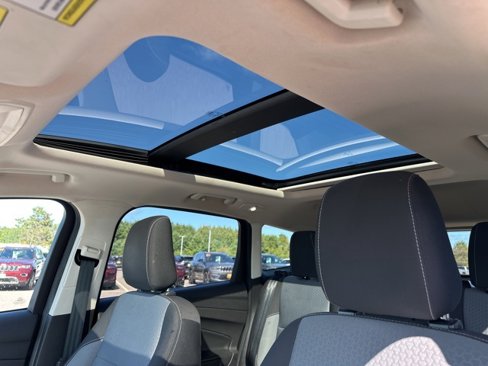 Used 2018 Ford Escape SE image 8