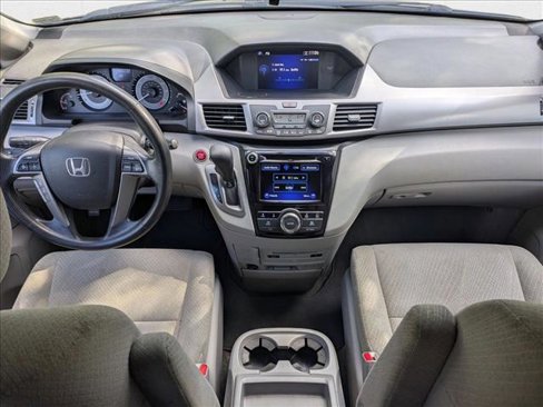 Used 2016 Honda Odyssey SE image 17